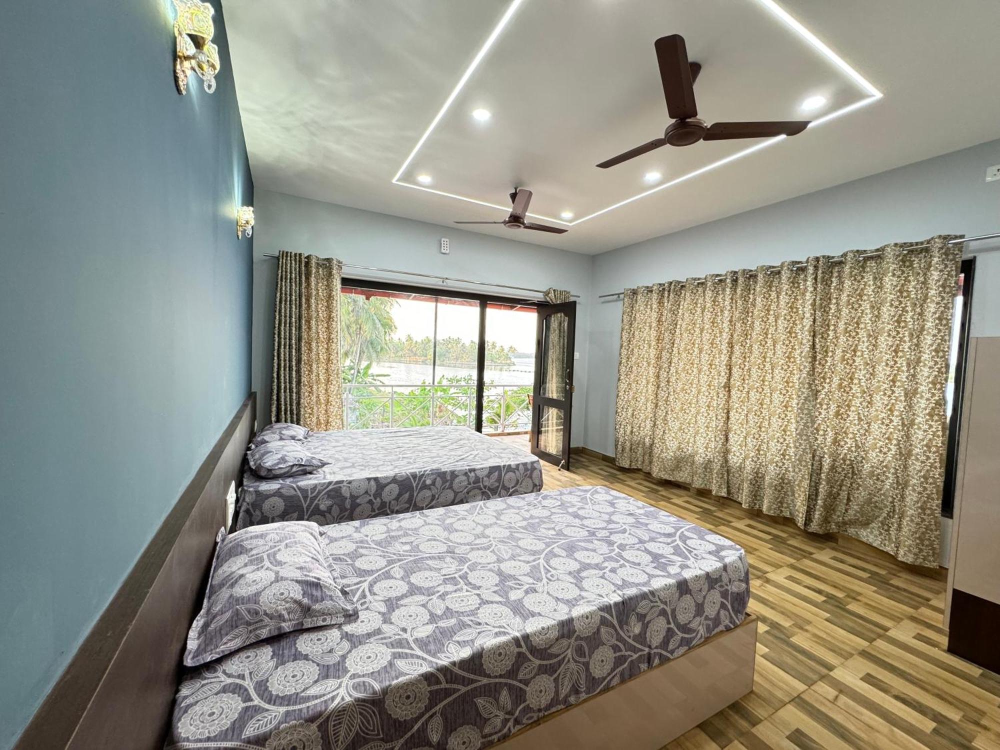 The Glasswater By The Backwater Homestay Kalyanpur Экстерьер фото